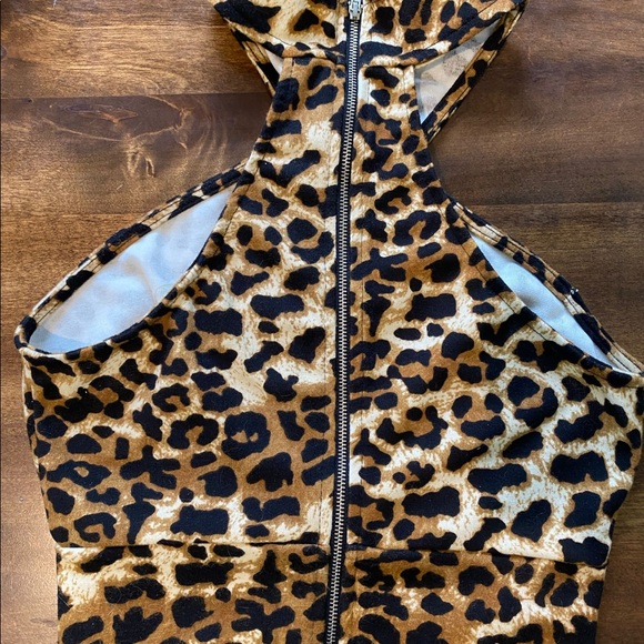 Leopard crop top - Picture 1 of 2